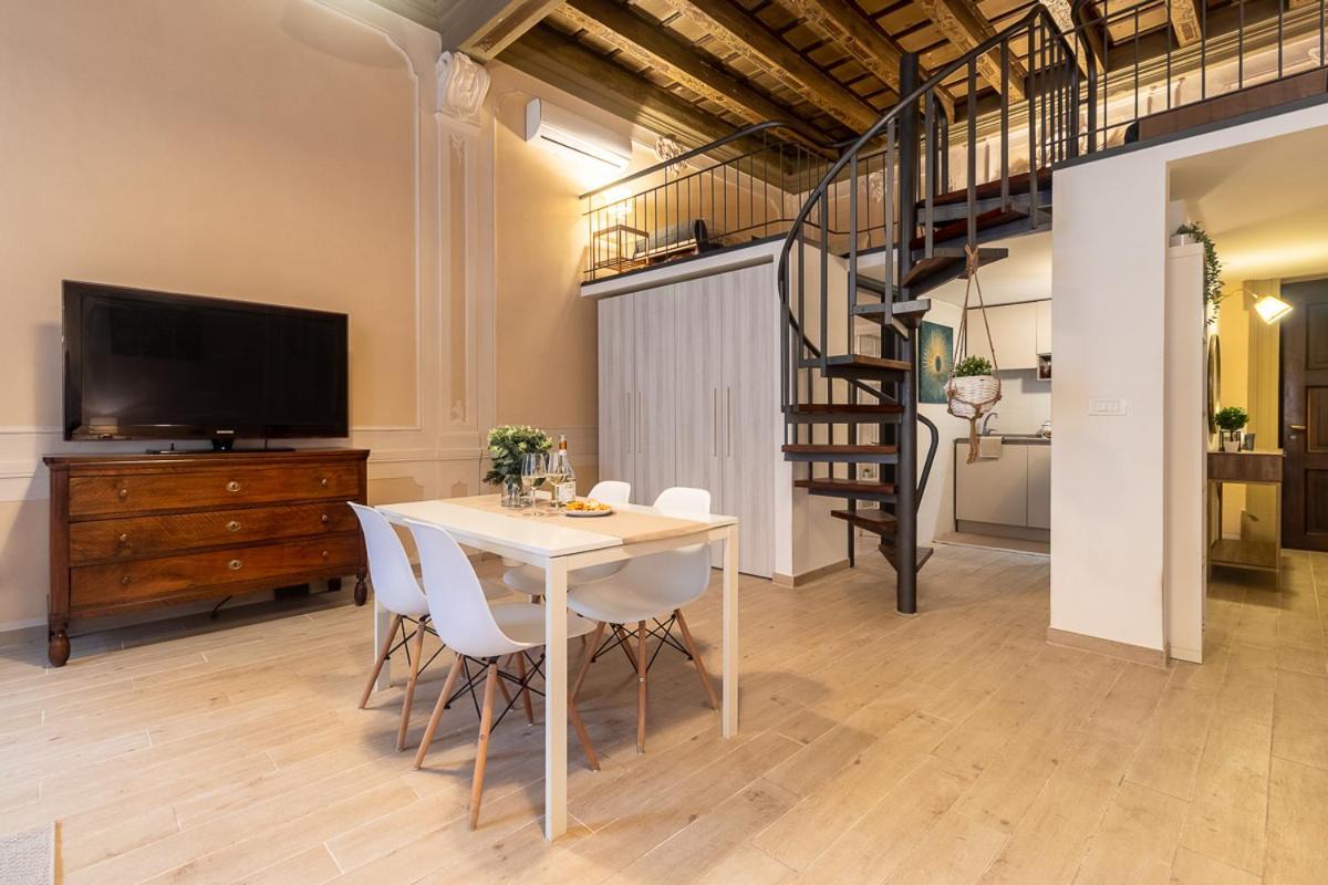 Ferienwohnung Luxury Loft Duomo Verona Exterior foto